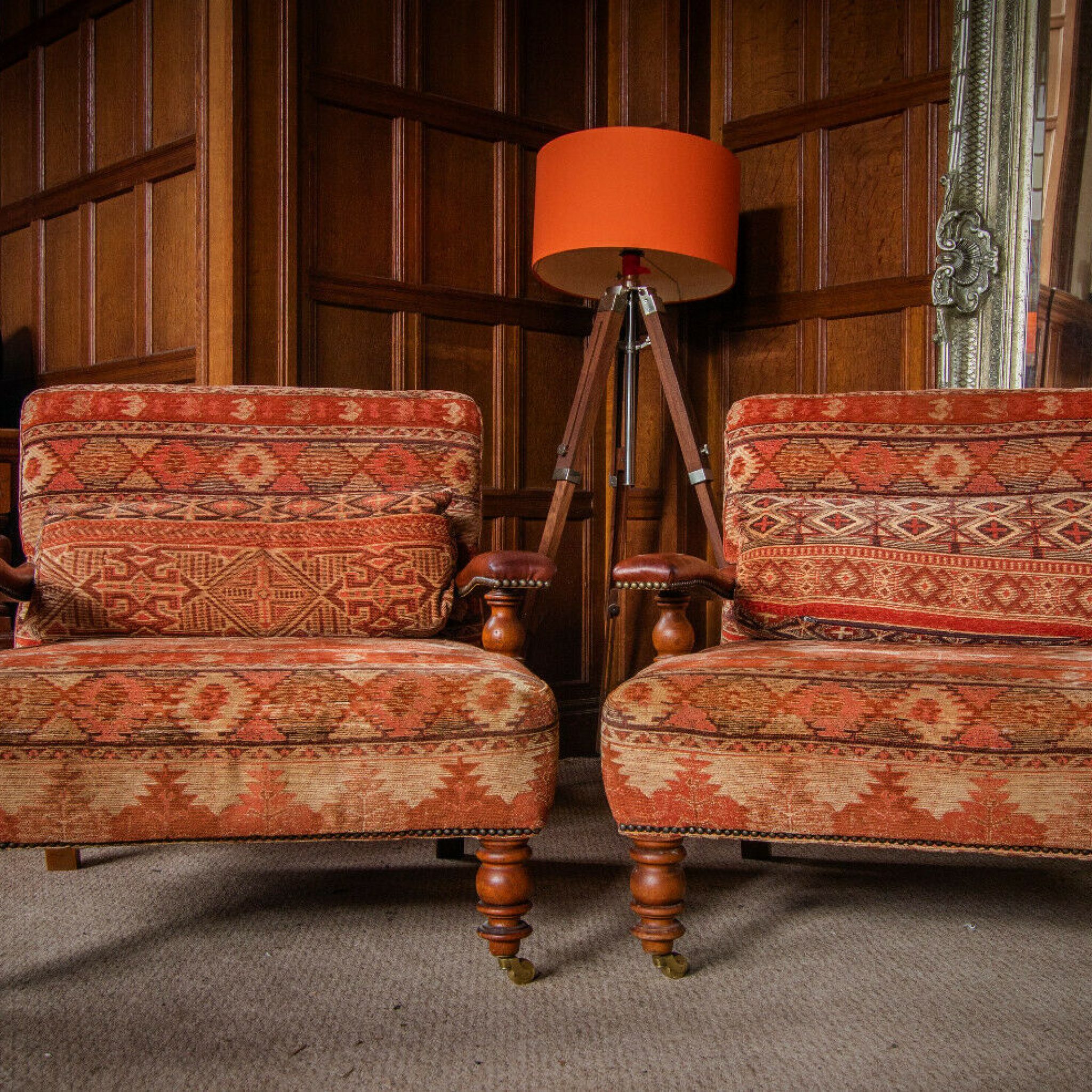 F501316 PAIR of TETRAD EDWARD KILIM & ANTIQUE BROWN LEATHER COLONIAL